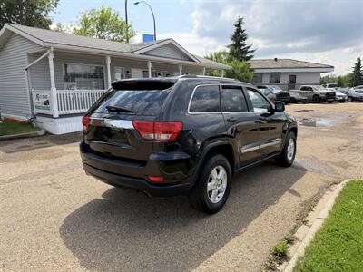 2011 Jeep Grand Cherokee Laredo   - Photo 6 - Edmonton, AB T5S 1P8