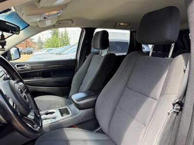2011 Jeep Grand Cherokee Laredo   - Photo 9 - Edmonton, AB T5S 1P8