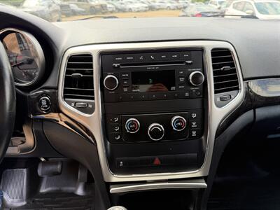 2011 Jeep Grand Cherokee Laredo   - Photo 11 - Edmonton, AB T5S 1P8