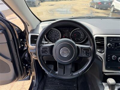 2011 Jeep Grand Cherokee Laredo   - Photo 12 - Edmonton, AB T5S 1P8