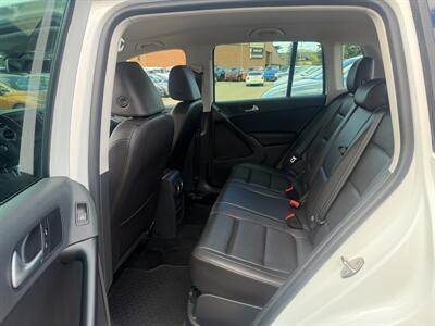 2017 Volkswagen Tiguan Wolfsburg Edition 4Motion  NO ACCIDENTS - Photo 8 - Edmonton, AB T5S 1P8