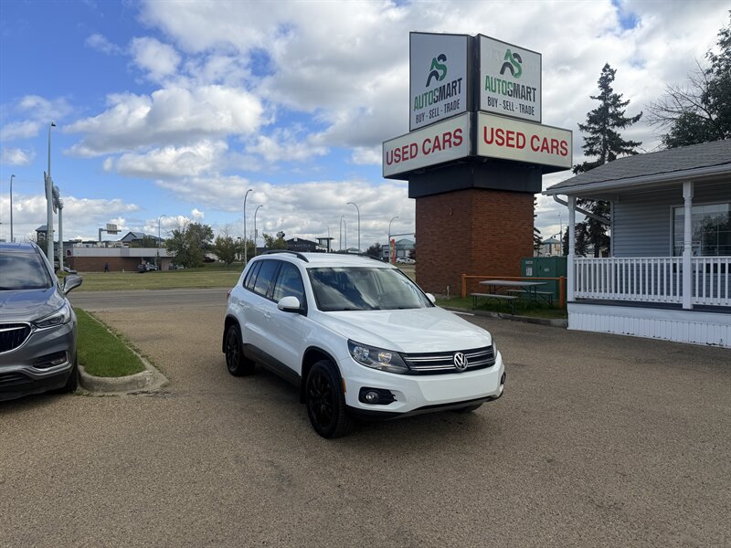 2017 Volkswagen Tiguan Wolfsburg Edition 4Motion  NO ACCIDENTS - Photo 1 - Edmonton, AB T5S 1P8