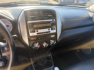 2005 Toyota RAV4  NO ACCIDENTS - Photo 13 - Edmonton, AB T5S 1P8