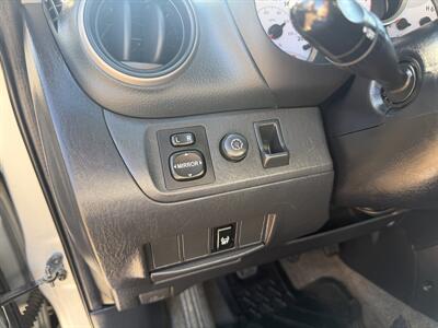 2005 Toyota RAV4  NO ACCIDENTS - Photo 15 - Edmonton, AB T5S 1P8