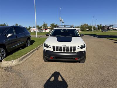 2019 Jeep Cherokee Trailhawk  ONE OWNER - Photo 2 - Edmonton, AB T5S 1P8