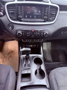 2018 Kia Sorento LX V6 - Photo 12 - Edmonton, AB T5L 1A4