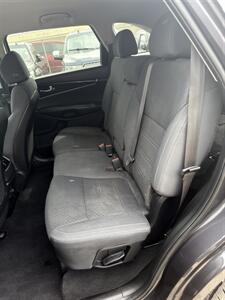 2018 Kia Sorento LX V6 - Photo 8 - Edmonton, AB T5L 1A4