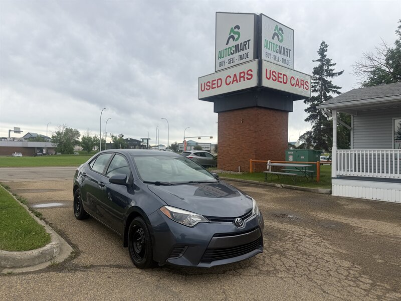 2015 Toyota Corolla LE   - Photo 1 - Edmonton, AB T5S 1P8