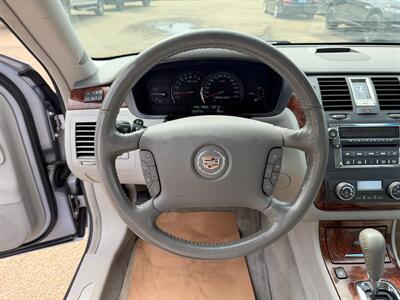 2006 Cadillac DTS Luxury I   - Photo 12 - Edmonton, AB T5S 1P8