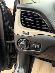 2016 Jeep Cherokee Sport Altitude - Photo 14 - Edmonton, AB T5L 1A4
