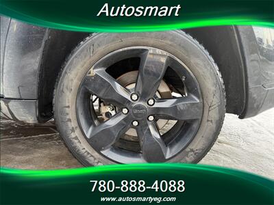 2015 Jeep Grand Cherokee Overland   - Photo 15 - Edmonton, AB T5L 1A4