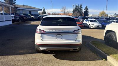 2019 Lincoln Nautilus Select  ONE OWNER - Photo 5 - Edmonton, AB T5S 1P8