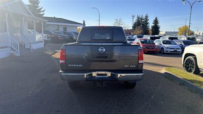 2012 Nissan Titan SL  NO ACCIDENTS - Photo 5 - Edmonton, AB T5S 1P8