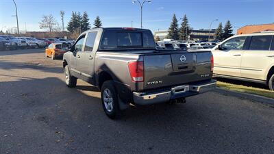 2012 Nissan Titan SL  NO ACCIDENTS - Photo 4 - Edmonton, AB T5S 1P8