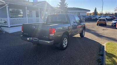 2012 Nissan Titan SL  NO ACCIDENTS - Photo 6 - Edmonton, AB T5S 1P8