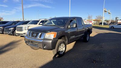 2012 Nissan Titan SL  NO ACCIDENTS - Photo 3 - Edmonton, AB T5S 1P8