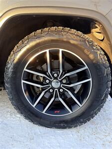 2017 Jeep Grand Cherokee Trailhawk - Photo 16 - Edmonton, AB T5L 1A4
