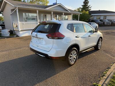 2019 Nissan Rogue S  NO ACCIDENTS - Photo 6 - Edmonton, AB T5S 1P8