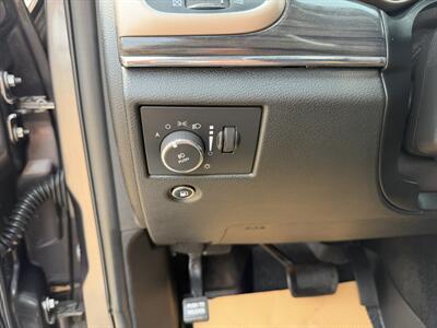 2015 Jeep Grand Cherokee Overland  NO ACCIDENTS - Photo 16 - Edmonton, AB T5S 1P8