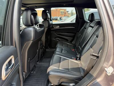 2015 Jeep Grand Cherokee Overland  NO ACCIDENTS - Photo 8 - Edmonton, AB T5S 1P8