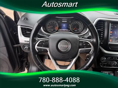 2015 Jeep Cherokee Trailhawk   - Photo 13 - Edmonton, AB T5L 1A4