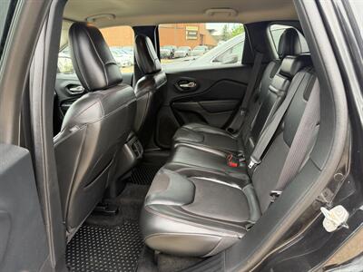 2015 Jeep Cherokee Trailhawk   - Photo 6 - Edmonton, AB T5S 1P8