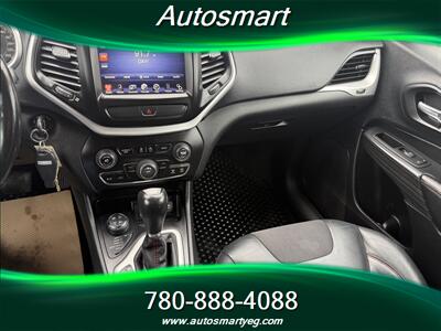 2015 Jeep Cherokee Trailhawk   - Photo 12 - Edmonton, AB T5L 1A4