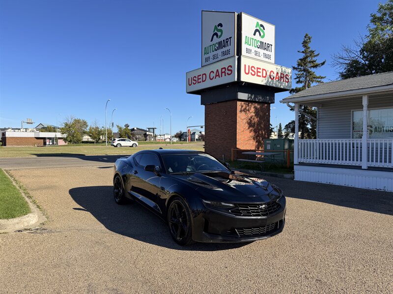 2020 Chevrolet Camaro LT  NO ACCIDENTS - Photo 1 - Edmonton, AB T5S 1P8