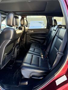 2017 Jeep Grand Cherokee Limited   - Photo 8 - Edmonton, AB T5L 1A4