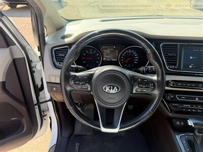 2018 Kia Sedona SXL Plus   - Photo 14 - Edmonton, AB T5S 1P8