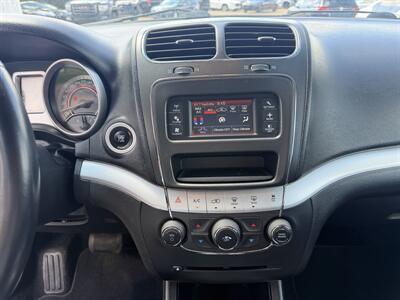 2015 Dodge Journey SXT   - Photo 13 - Edmonton, AB T5S 1P8