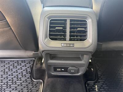 2018 Volkswagen Tiguan 2.0T SEL Premium 4Motion   - Photo 9 - Edmonton, AB T5S 1P8