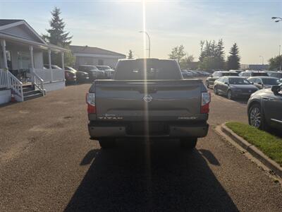 2018 Nissan Titan PRO-4X  NO ACCIDENTS - Photo 5 - Edmonton, AB T5S 1P8