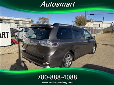2013 Toyota Sienna SE 8-Passenger   - Photo 6 - Edmonton, AB T5L 1A4