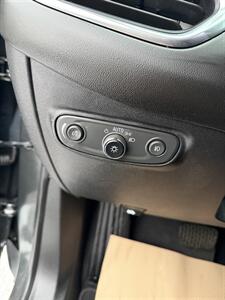 2019 Chevrolet Equinox Premier   - Photo 14 - Edmonton, AB T5L 1A4