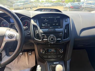 2014 Ford Focus ST  ONE OWNER - Photo 13 - Edmonton, AB T5S 1P8