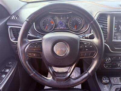 2019 Jeep Cherokee Trailhawk Elite   - Photo 16 - Edmonton, AB T5S 1P8
