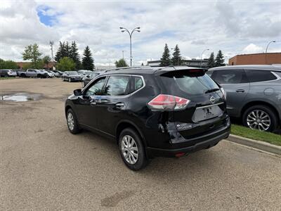 2015 Nissan Rogue S  ONE OWNER - Photo 4 - Edmonton, AB T5S 1P8