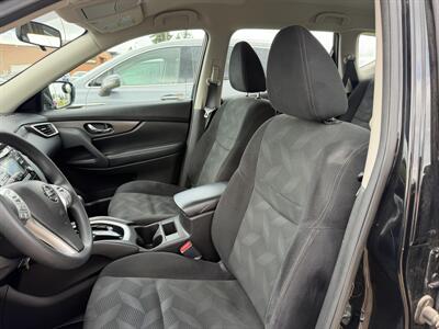 2015 Nissan Rogue S  ONE OWNER - Photo 9 - Edmonton, AB T5S 1P8