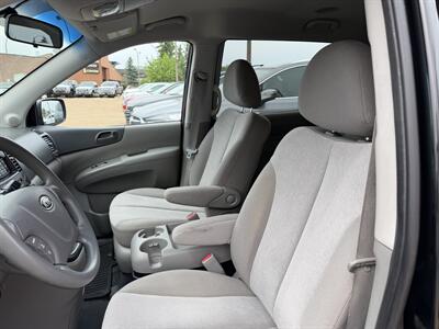 2012 Kia Sedona LX   - Photo 11 - Edmonton, AB T5S 1P8
