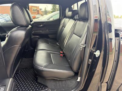 2020 Toyota Tacoma TRD Sport  ONE OWNER - Photo 8 - Edmonton, AB T5S 1P8