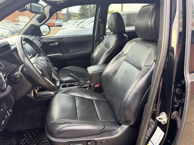 2020 Toyota Tacoma TRD Sport  ONE OWNER - Photo 11 - Edmonton, AB T5S 1P8