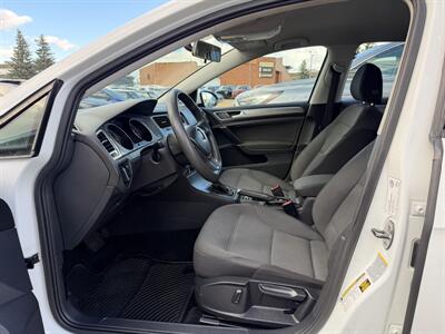 2015 Volkswagen Golf TDI S  DIESEL - Photo 10 - Edmonton, AB T5S 1P8