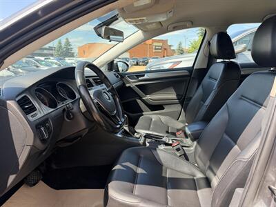 2017 Volkswagen Golf 1.8T Trendline  ONE OWNER - Photo 11 - Edmonton, AB T5S 1P8