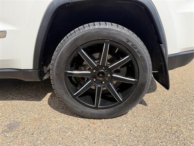 2011 Jeep Grand Cherokee Overland   - Photo 21 - Edmonton, AB T5S 1P8