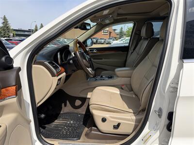 2011 Jeep Grand Cherokee Overland   - Photo 16 - Edmonton, AB T5S 1P8