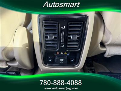 2011 Jeep Grand Cherokee Overland   - Photo 9 - Edmonton, AB T5L 1A4