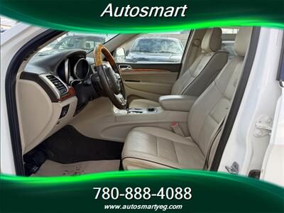 2011 Jeep Grand Cherokee Overland   - Photo 12 - Edmonton, AB T5L 1A4