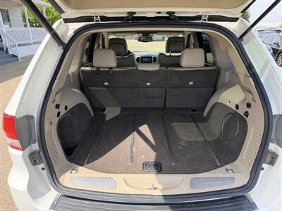 2011 Jeep Grand Cherokee Overland   - Photo 11 - Edmonton, AB T5S 1P8