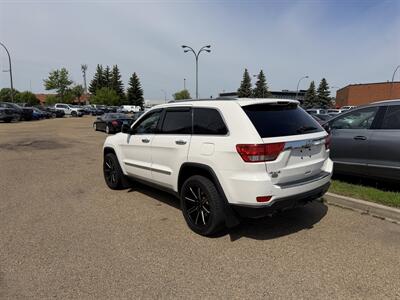 2011 Jeep Grand Cherokee Overland   - Photo 5 - Edmonton, AB T5S 1P8
